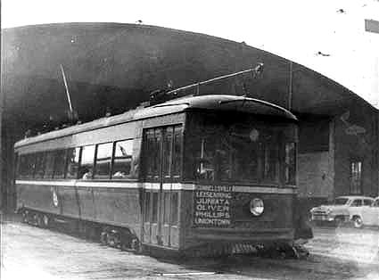 usr_m_westpenn_832_charleroicarbarn_19530510_billlind_wpenn097.jpg